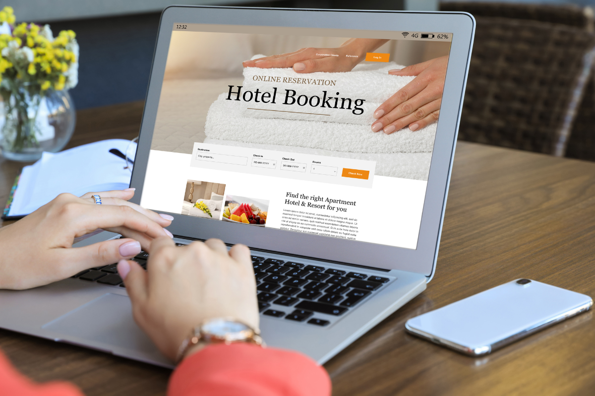 top-9-yeu-to-giup-website-khach-san-tao-niem-tin-va-but-pha-booking-truc-tiep-1