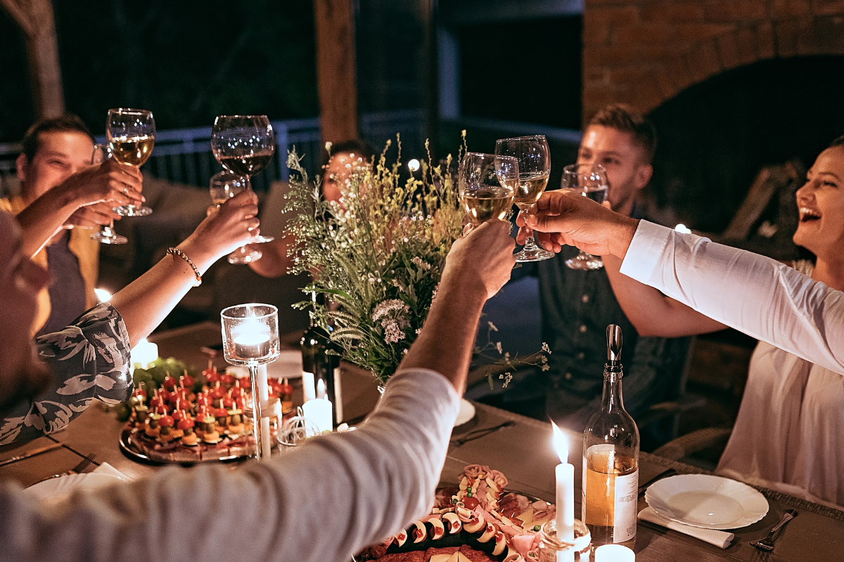 top-cac-hoat-dong-trai-nghiem-duoc-lua-chon-cho-khach-mua-le-hoi-2026-1