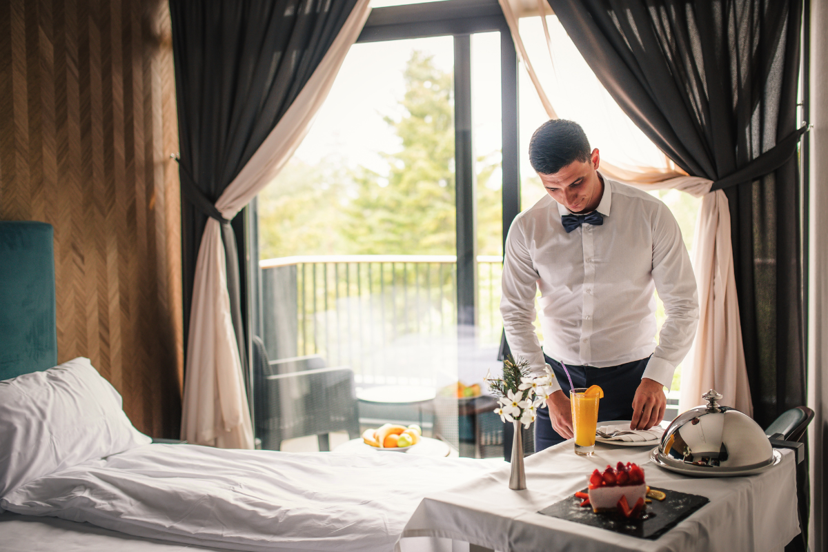 enhancing-guest-loyalty-through-personalized-service-1