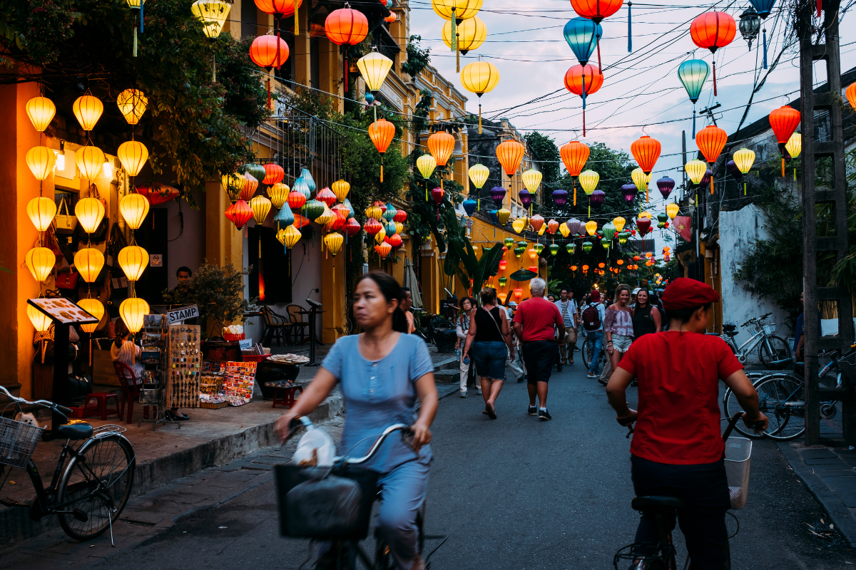 noctourism-a-trend-for-travelers-seeking-unique-after-dark-experiences-2