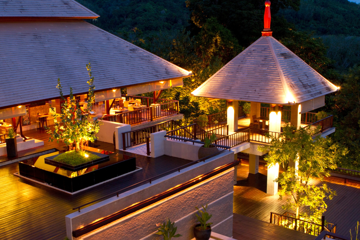 noctourism-a-trend-for-travelers-seeking-unique-after-dark-experiences-3